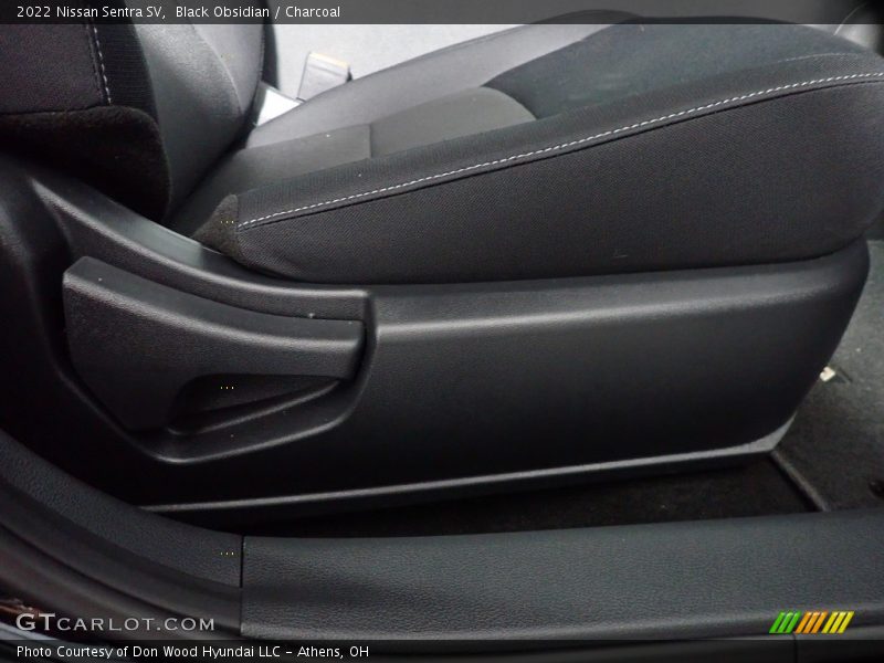 Black Obsidian / Charcoal 2022 Nissan Sentra SV