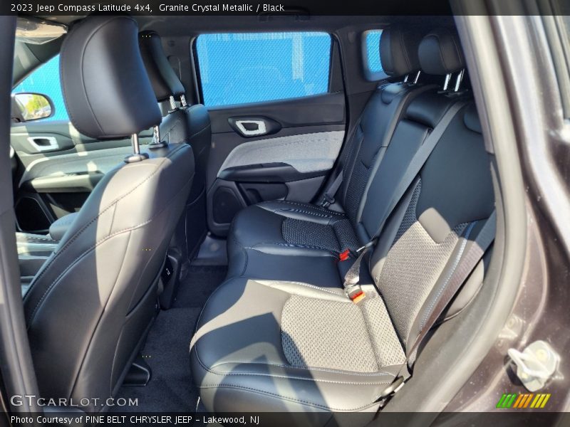 Granite Crystal Metallic / Black 2023 Jeep Compass Latitude 4x4