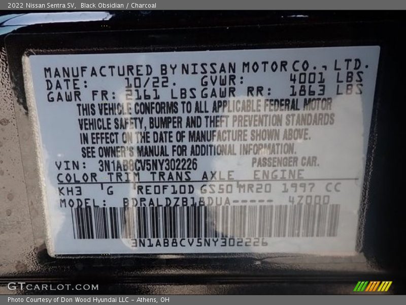 Black Obsidian / Charcoal 2022 Nissan Sentra SV