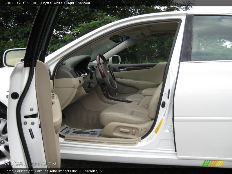 Crystal White / Light Charcoal 2003 Lexus ES 300