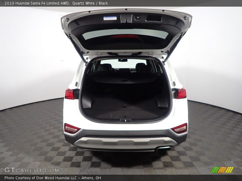Quartz White / Black 2019 Hyundai Santa Fe Limited AWD