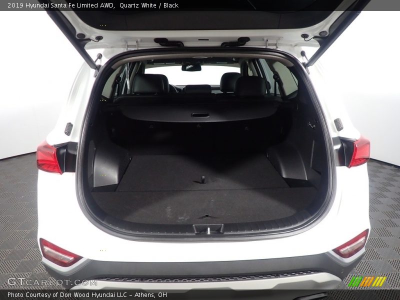 Quartz White / Black 2019 Hyundai Santa Fe Limited AWD