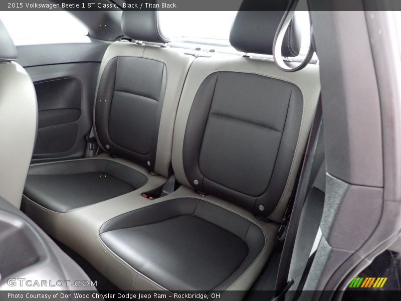 Black / Titan Black 2015 Volkswagen Beetle 1.8T Classic