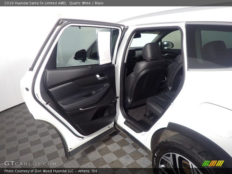 Quartz White / Black 2019 Hyundai Santa Fe Limited AWD
