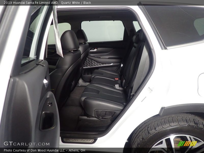 Quartz White / Black 2019 Hyundai Santa Fe Limited AWD