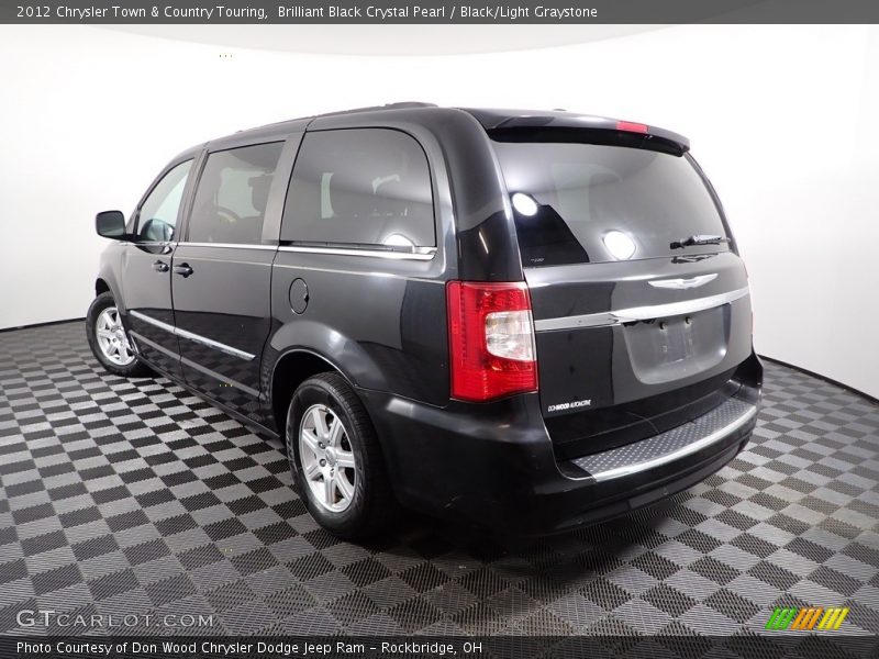 Brilliant Black Crystal Pearl / Black/Light Graystone 2012 Chrysler Town & Country Touring