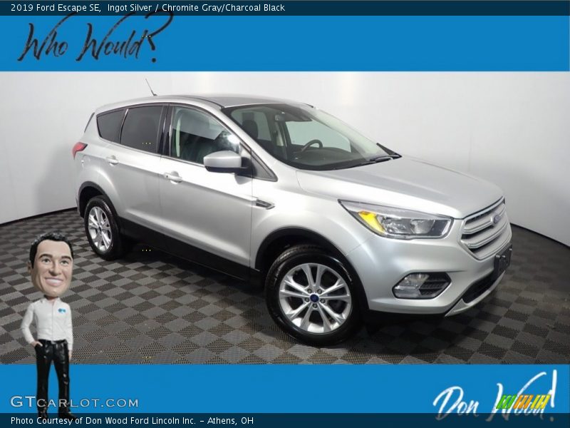 Ingot Silver / Chromite Gray/Charcoal Black 2019 Ford Escape SE