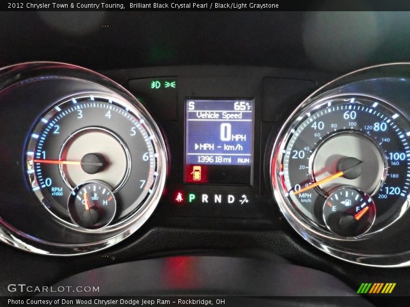 Brilliant Black Crystal Pearl / Black/Light Graystone 2012 Chrysler Town & Country Touring
