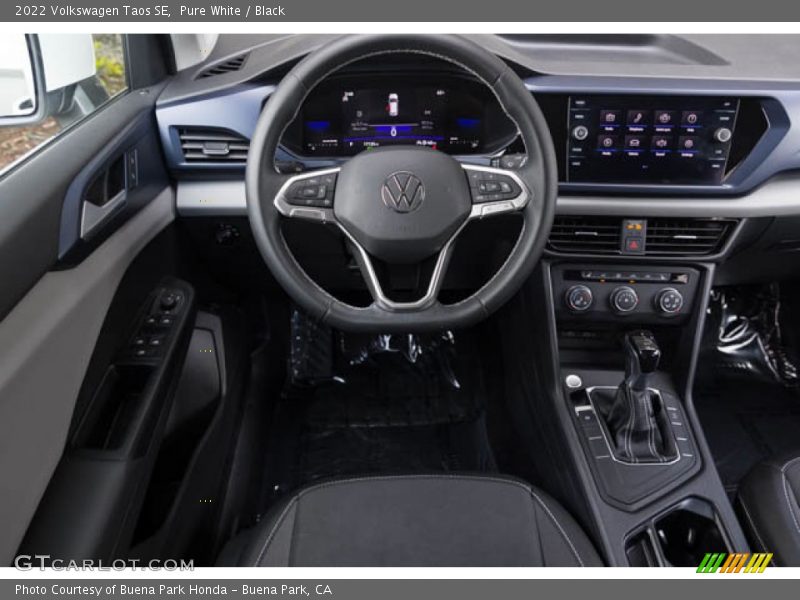 Pure White / Black 2022 Volkswagen Taos SE