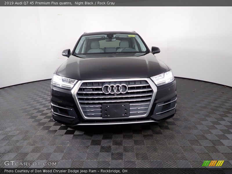 Night Black / Rock Gray 2019 Audi Q7 45 Premium Plus quattro