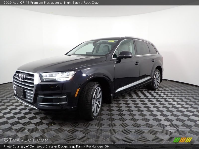 Night Black / Rock Gray 2019 Audi Q7 45 Premium Plus quattro