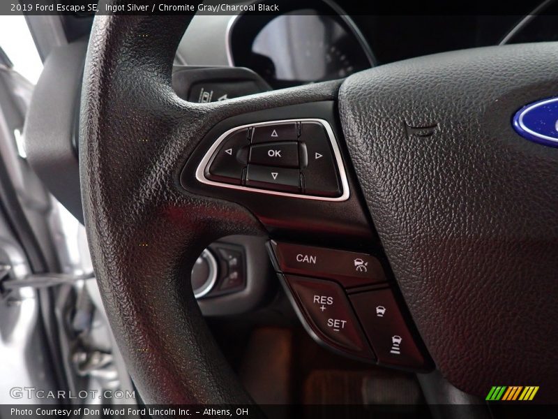 Ingot Silver / Chromite Gray/Charcoal Black 2019 Ford Escape SE