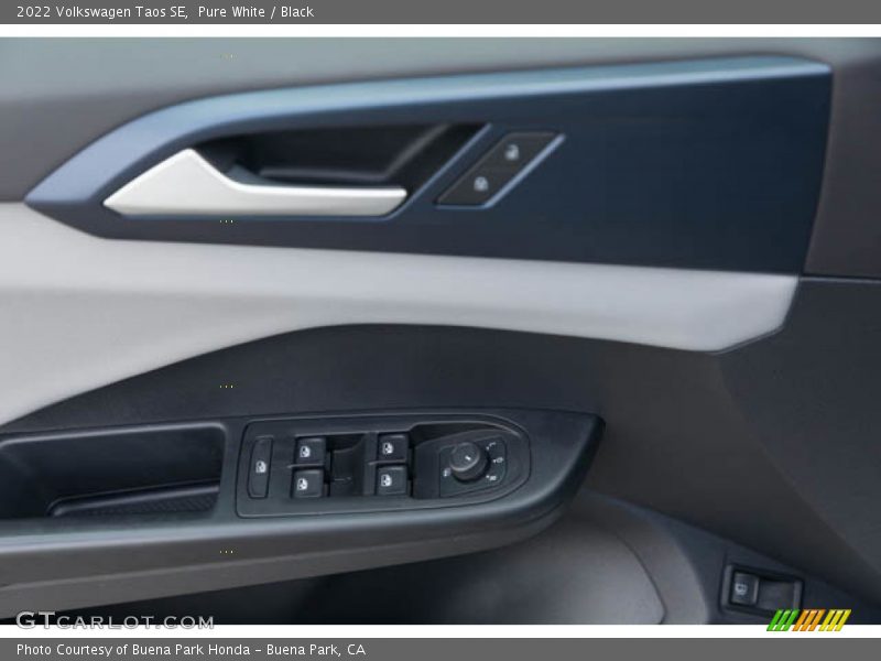 Door Panel of 2022 Taos SE