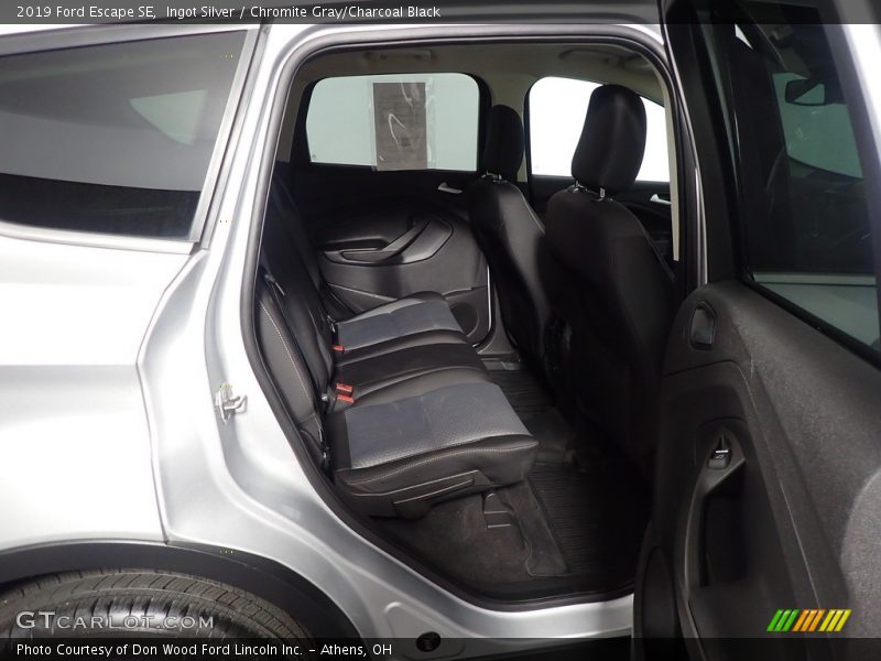 Ingot Silver / Chromite Gray/Charcoal Black 2019 Ford Escape SE