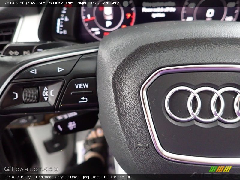  2019 Q7 45 Premium Plus quattro Steering Wheel