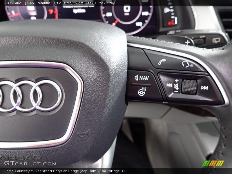  2019 Q7 45 Premium Plus quattro Steering Wheel