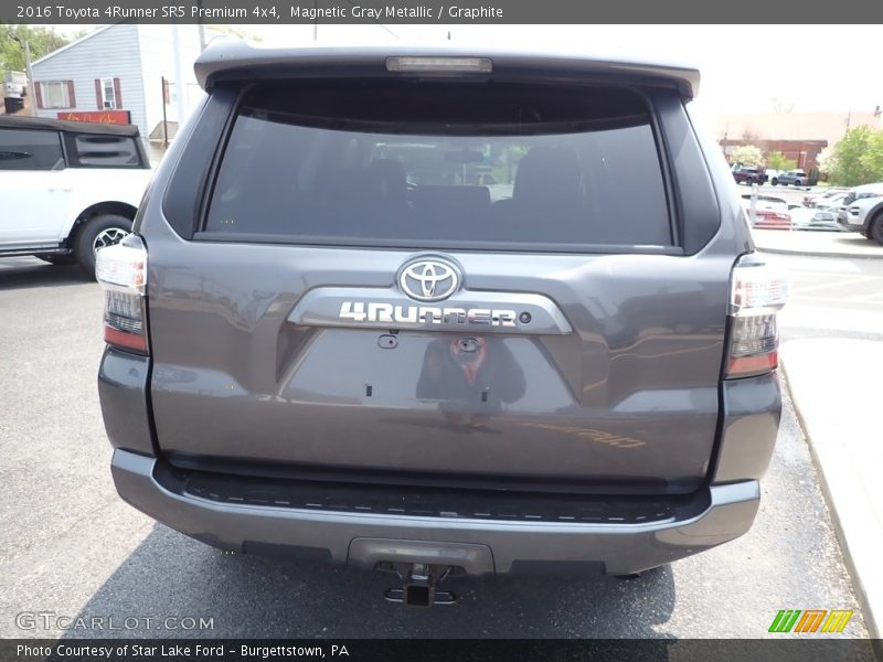 Magnetic Gray Metallic / Graphite 2016 Toyota 4Runner SR5 Premium 4x4