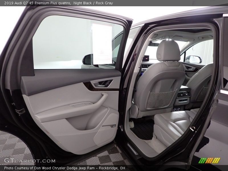 Rear Seat of 2019 Q7 45 Premium Plus quattro