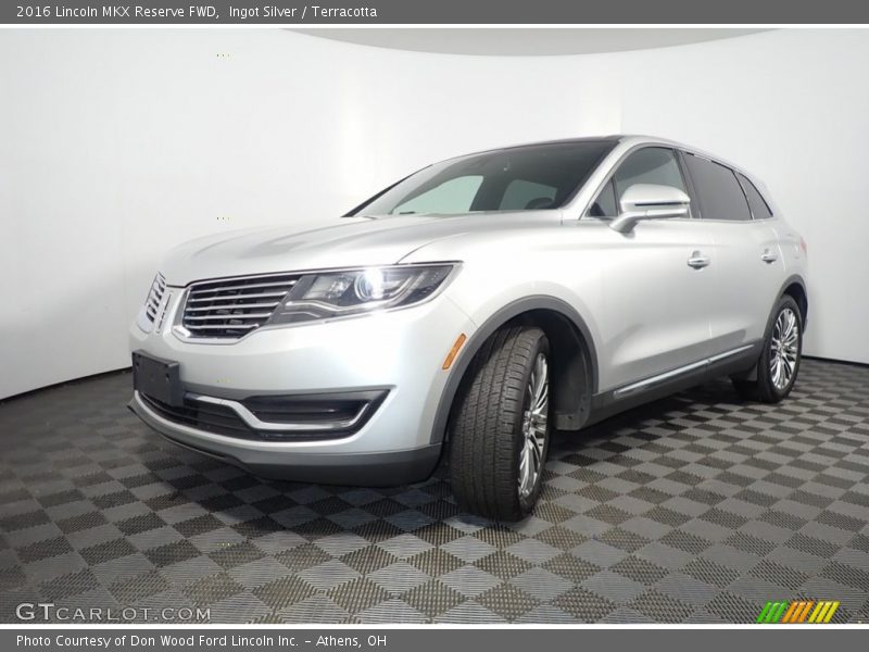 Ingot Silver / Terracotta 2016 Lincoln MKX Reserve FWD