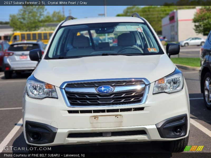 Crystal White Pearl / Gray 2017 Subaru Forester 2.5i