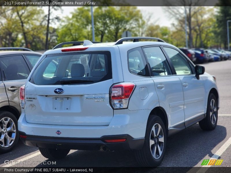 Crystal White Pearl / Gray 2017 Subaru Forester 2.5i