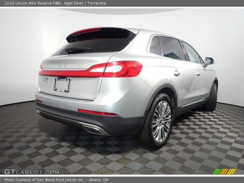 Ingot Silver / Terracotta 2016 Lincoln MKX Reserve FWD