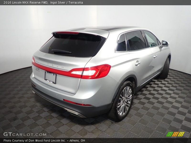 Ingot Silver / Terracotta 2016 Lincoln MKX Reserve FWD