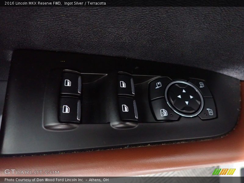 Ingot Silver / Terracotta 2016 Lincoln MKX Reserve FWD