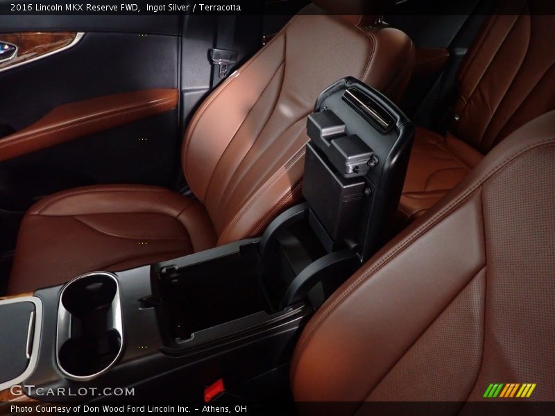 Ingot Silver / Terracotta 2016 Lincoln MKX Reserve FWD