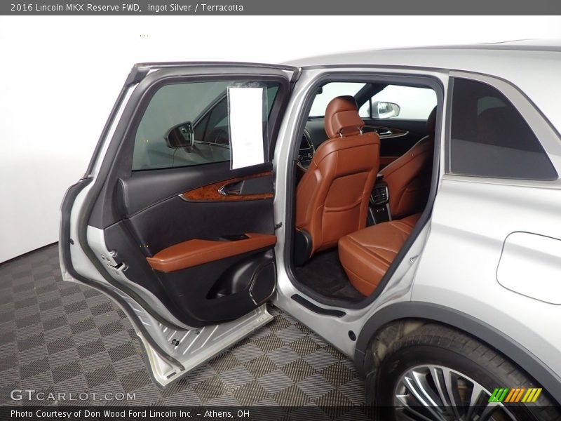 Door Panel of 2016 MKX Reserve FWD