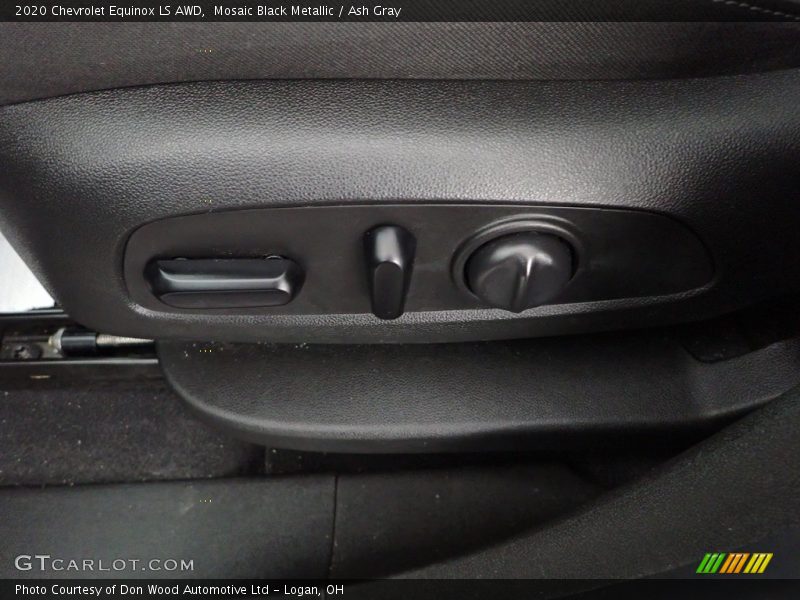 Mosaic Black Metallic / Ash Gray 2020 Chevrolet Equinox LS AWD