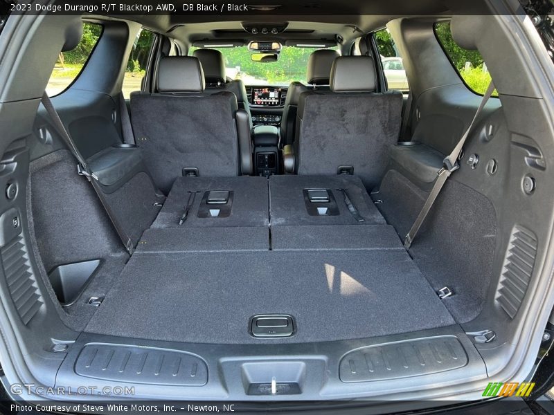  2023 Durango R/T Blacktop AWD Trunk