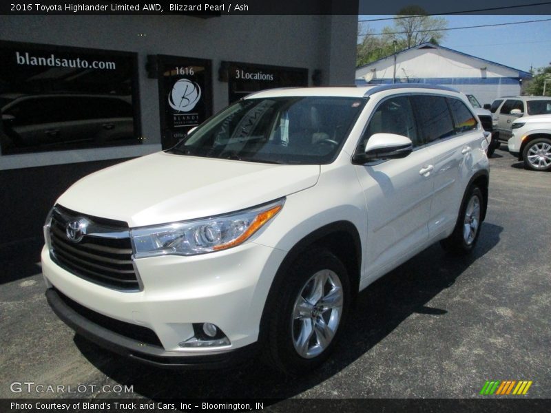 Blizzard Pearl / Ash 2016 Toyota Highlander Limited AWD
