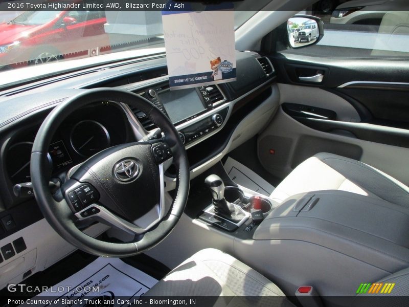 Blizzard Pearl / Ash 2016 Toyota Highlander Limited AWD