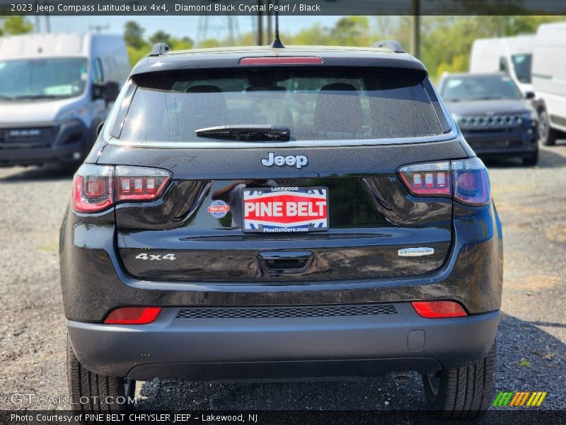 Diamond Black Crystal Pearl / Black 2023 Jeep Compass Latitude Lux 4x4
