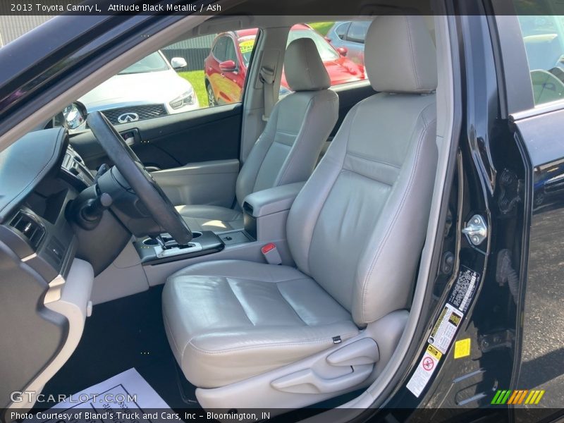 Attitude Black Metallic / Ash 2013 Toyota Camry L