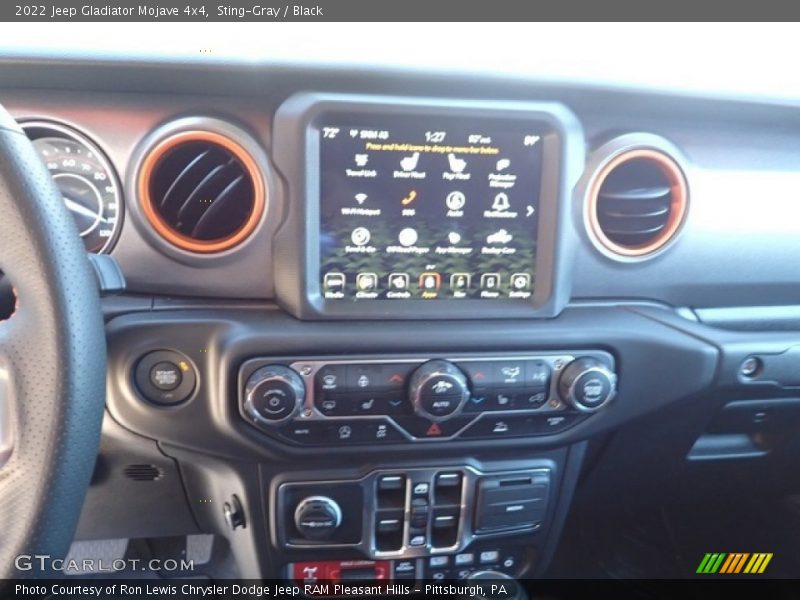 Sting-Gray / Black 2022 Jeep Gladiator Mojave 4x4