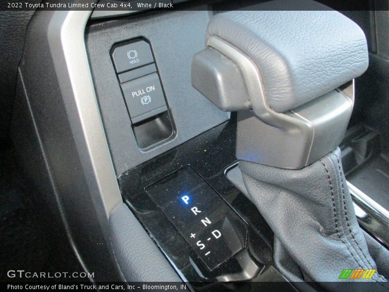 White / Black 2022 Toyota Tundra Limited Crew Cab 4x4
