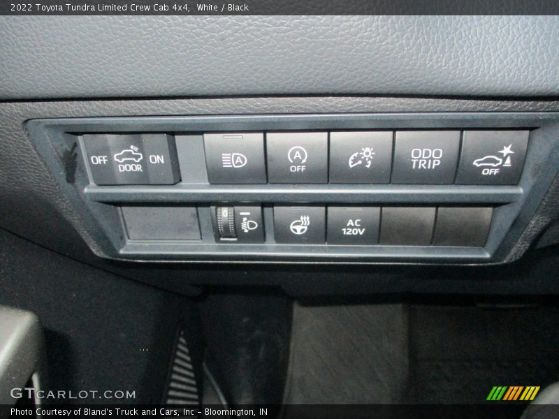 White / Black 2022 Toyota Tundra Limited Crew Cab 4x4