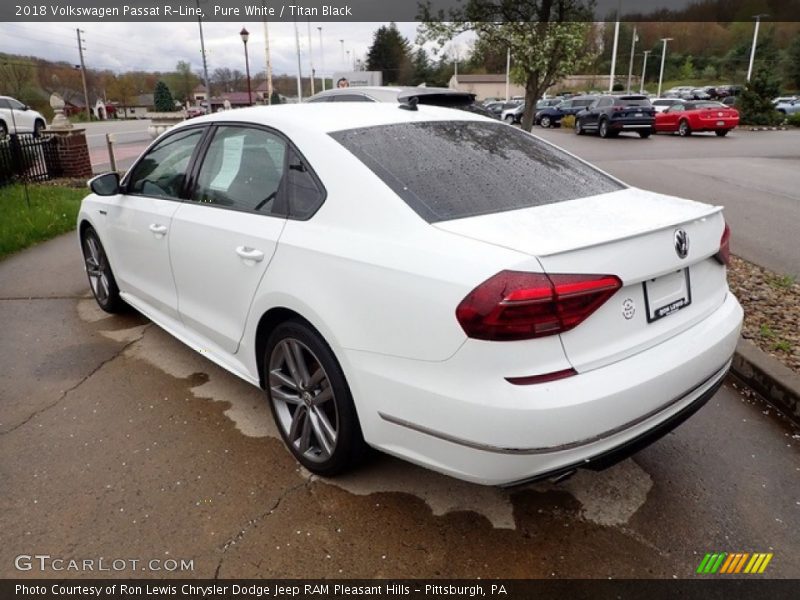 Pure White / Titan Black 2018 Volkswagen Passat R-Line