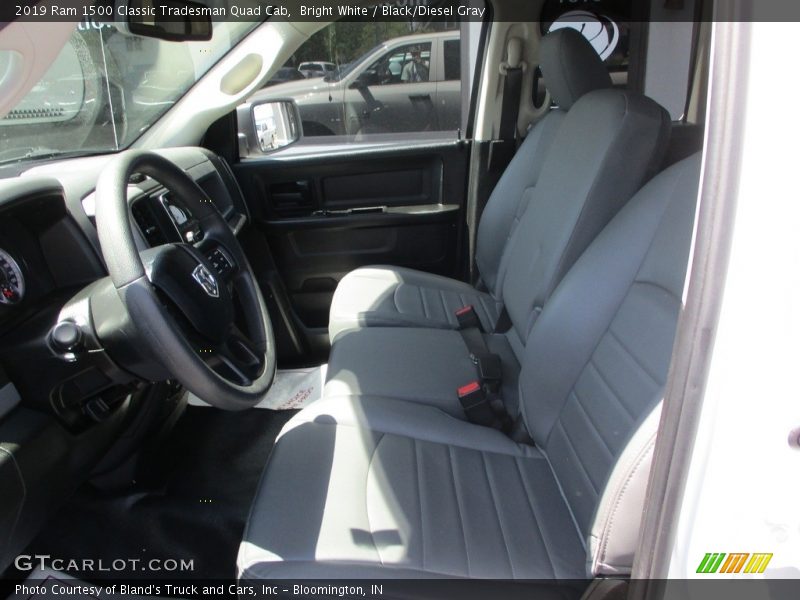 Bright White / Black/Diesel Gray 2019 Ram 1500 Classic Tradesman Quad Cab