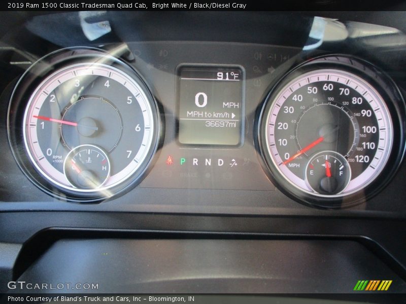 Bright White / Black/Diesel Gray 2019 Ram 1500 Classic Tradesman Quad Cab