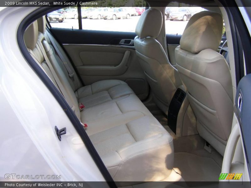 White Suede / Cashmere 2009 Lincoln MKS Sedan