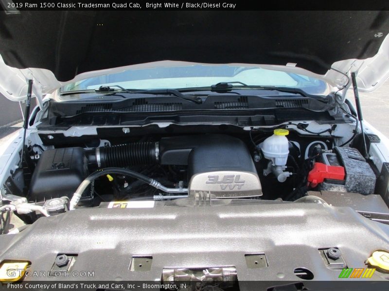 Bright White / Black/Diesel Gray 2019 Ram 1500 Classic Tradesman Quad Cab