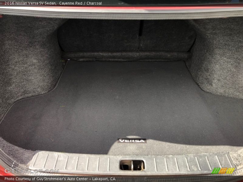 Cayenne Red / Charcoal 2016 Nissan Versa SV Sedan