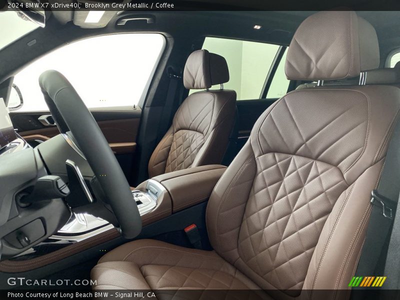 Front Seat of 2024 X7 xDrive40i