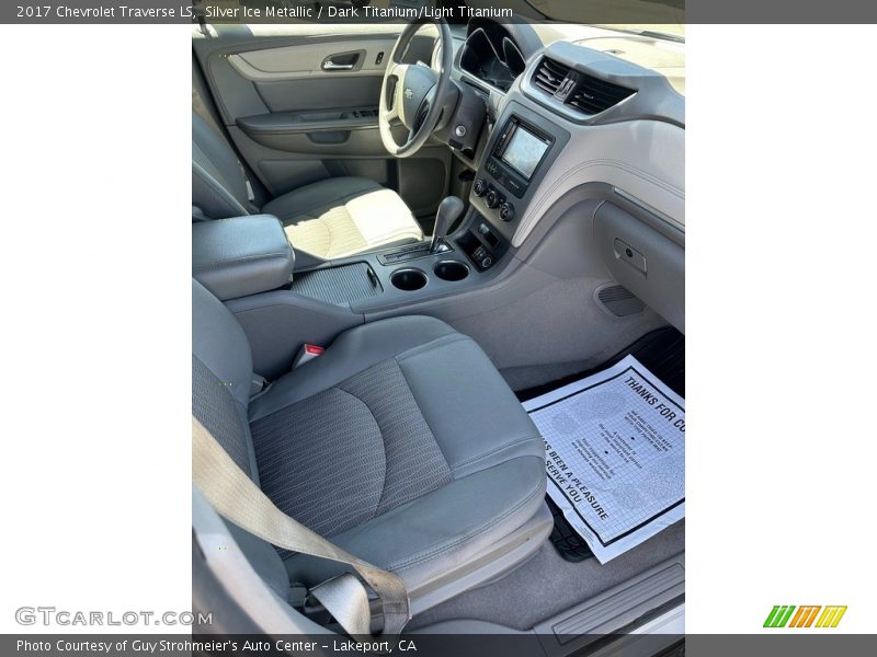 Silver Ice Metallic / Dark Titanium/Light Titanium 2017 Chevrolet Traverse LS