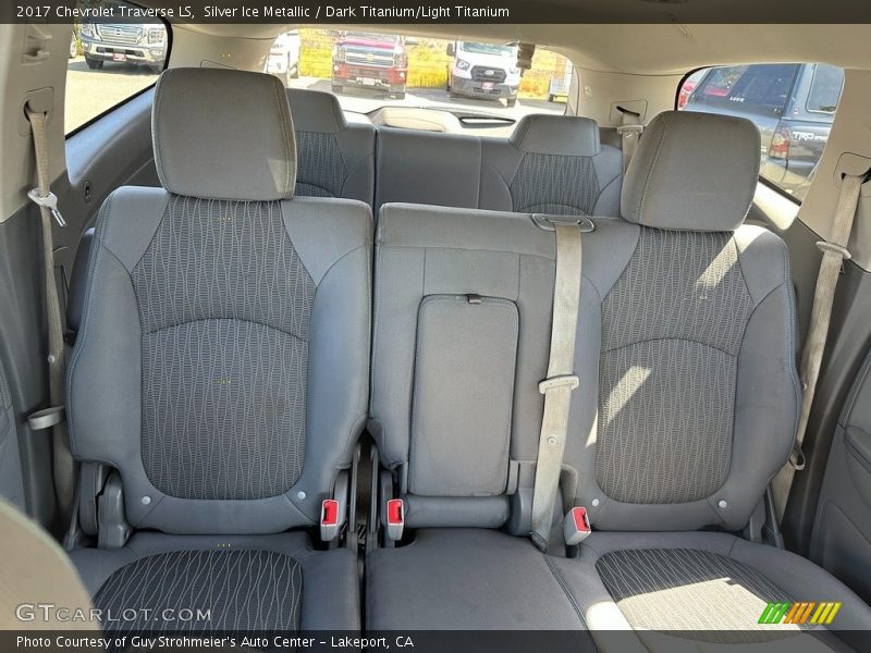 Silver Ice Metallic / Dark Titanium/Light Titanium 2017 Chevrolet Traverse LS