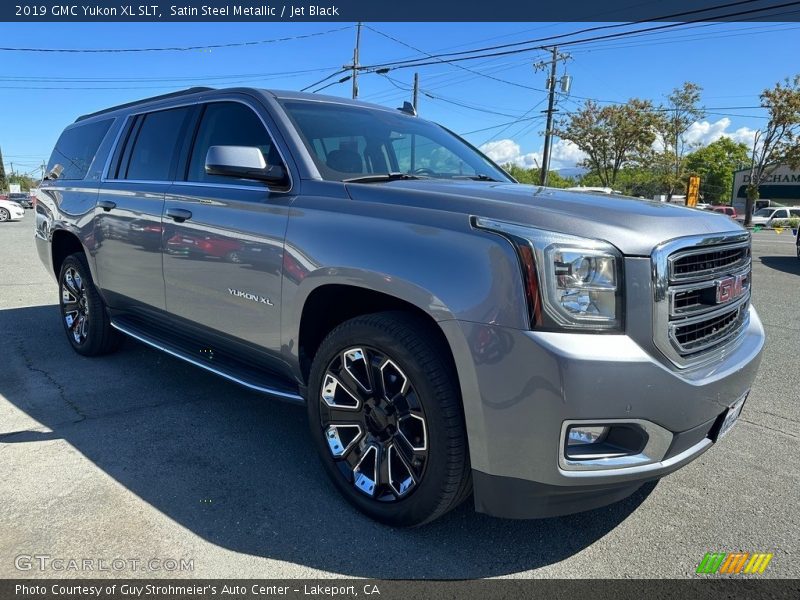 Satin Steel Metallic / Jet Black 2019 GMC Yukon XL SLT