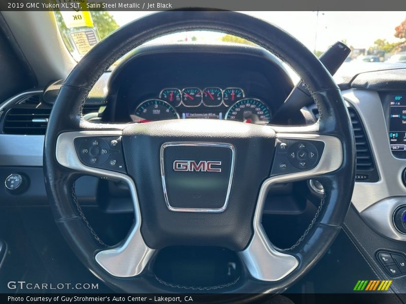 Satin Steel Metallic / Jet Black 2019 GMC Yukon XL SLT